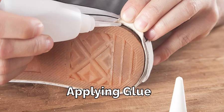 Applying-Glue